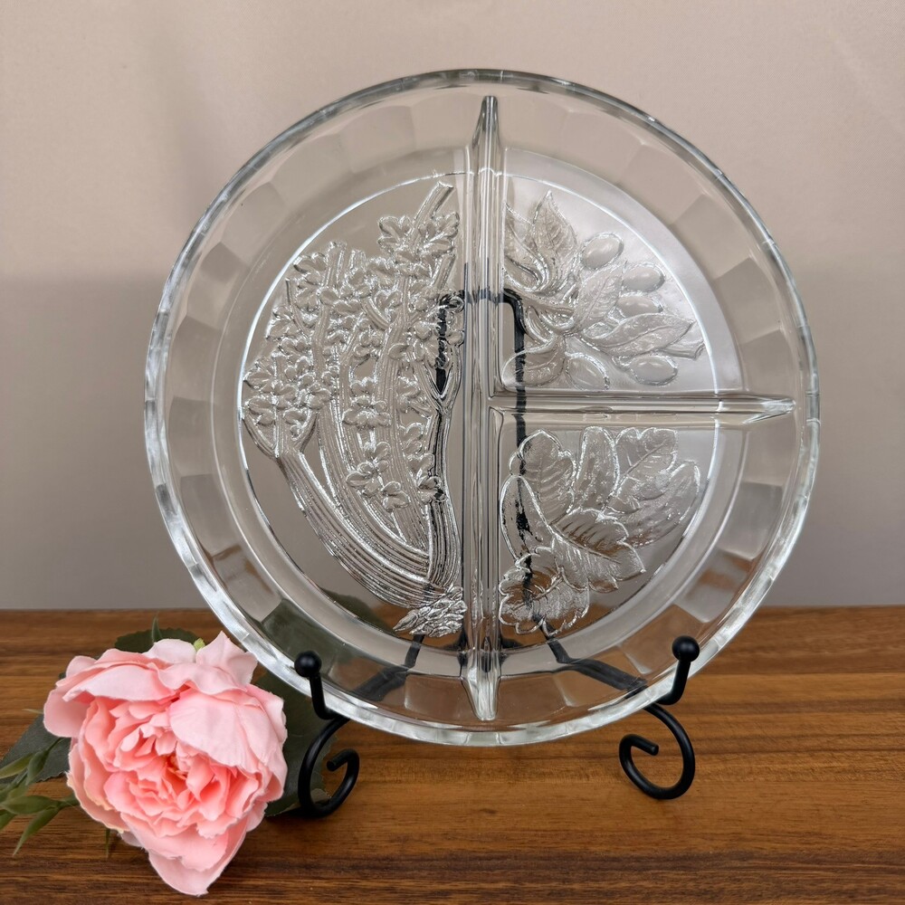Vintage Indiana Glass 7.5” Round Divided Embossed Relish Vegetable Dish